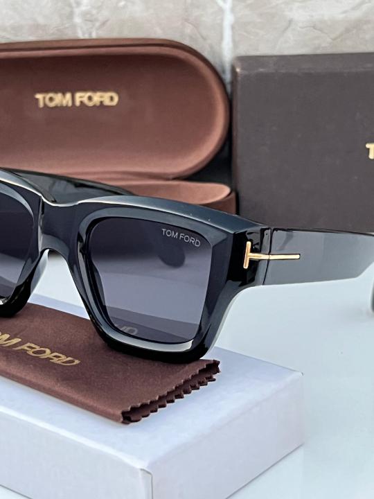 Tomford_4184_black