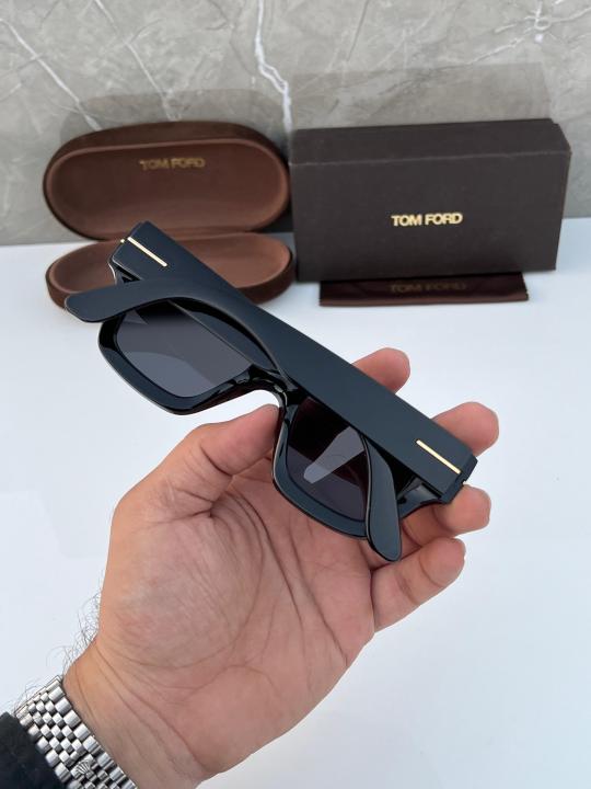 Tomford_4184_black