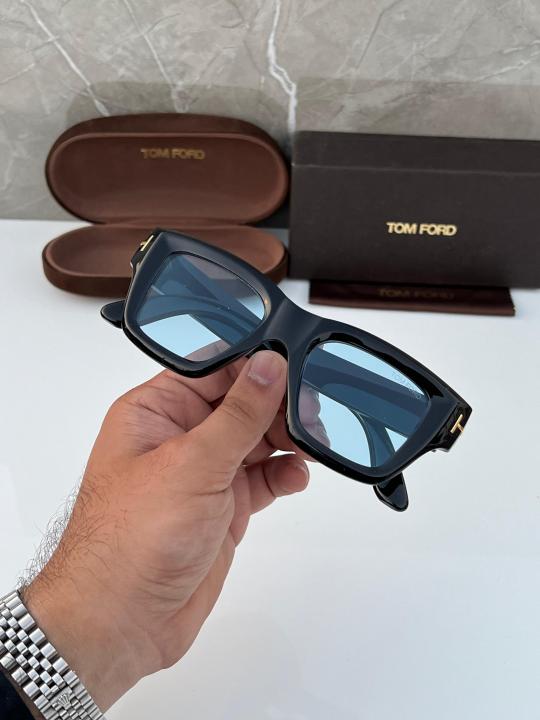 Tomford_4184_black_blue